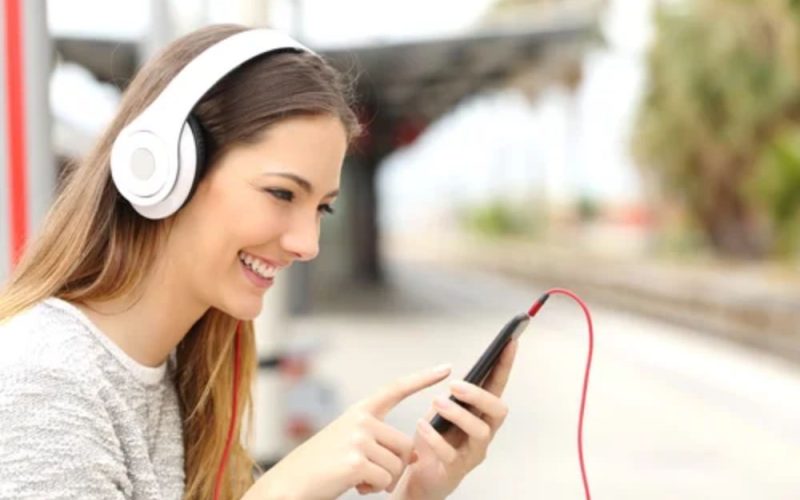 Escuchar musicas en celular sin internet